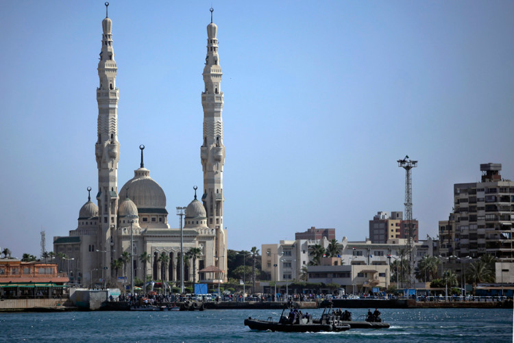 Focus on logistics newsletter-Maersk will Expand Wharf in Egypt